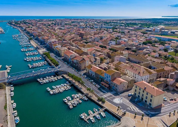 Spacious With Lovely Terrace